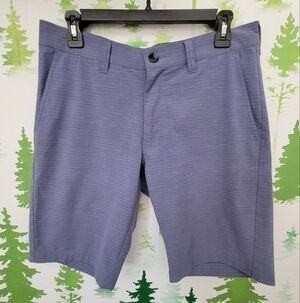 Travis Matthew lightweight Shorts.